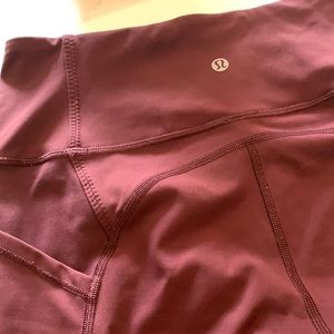 LULU LEMON SIZE 6 leggings